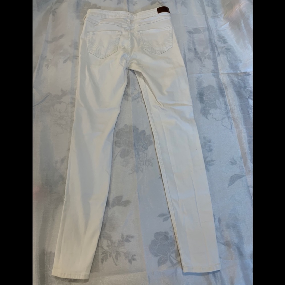 Jean - Picture 2 of 2